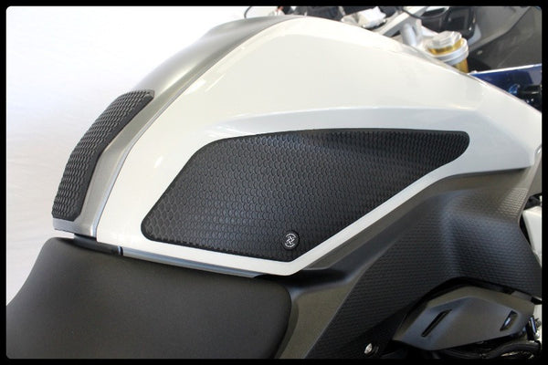 TECHSPEC Tank Grip Pads for BMW R1200 RS (15+) — photo 4