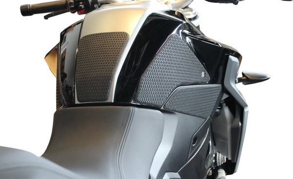 TECHSPEC Tank Grip Pads for BMW F 900 R (2020+) — photo 3