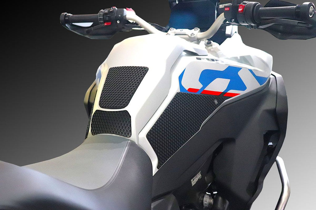 TECHSPEC Tank Grip Pads for BMW F 900 GS Adventure (2025+) — photo 1