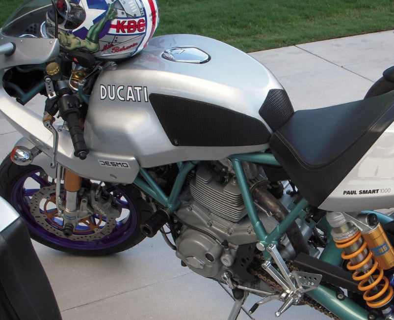 TECHSPEC Tank Grip Pads for Ducati Paul Smart 1000 — photo 1
