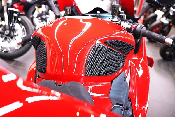 TECHSPEC Tank Grip Pads for Ducati Panigale V4 (2025+) — photo 2