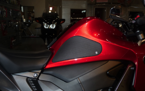 TECHSPEC Tank Grip Pads for Honda VFR1200 (10-14) — photo 1