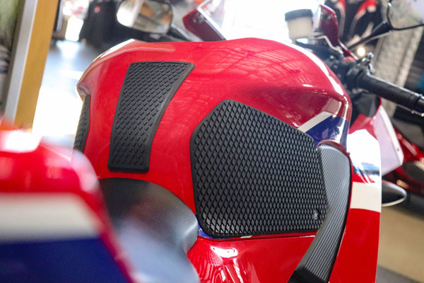 TECHSPEC Tank Grip Pads for Honda CBR600RR (2020+) — photo 3