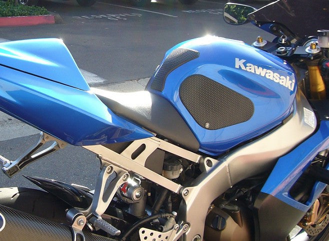 TECHSPEC Tank Grip Pads for Kawasaki ZX6R / ZX9R (2000-04) — photo 1