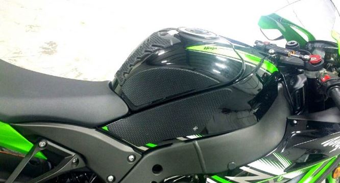 TECHSPEC Tank Grip Pads for Kawasaki ZX-10R (2016+) — photo 1