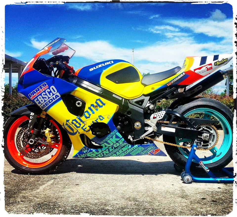 TECHSPEC Tank Grip Pads for Suzuki GSX-R600 / GSX-R750 (2000-03) GSX-R1000 (01-04) — photo 1