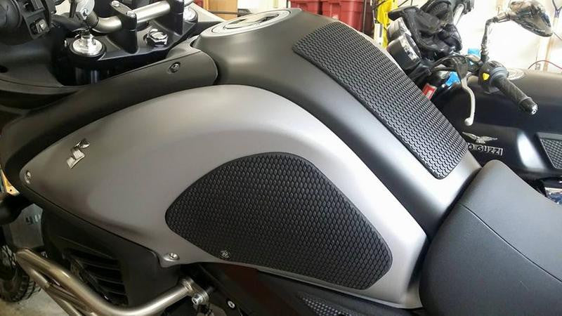 TECHSPEC Tank Grip Pads for Suzuki V-Strom DL650 (12-16) — photo 1