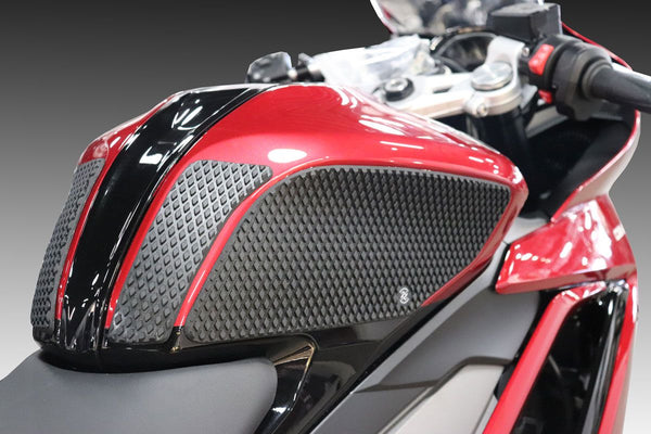 TECHSPEC Tank Grip Pads - 4 Piece Kit - for Triumph Daytona 660 (2024+) — photo 3