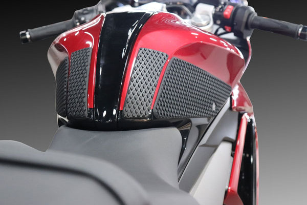 TECHSPEC Tank Grip Pads - Half Kit - for Triumph Daytona 660 (2024+) — photo 3