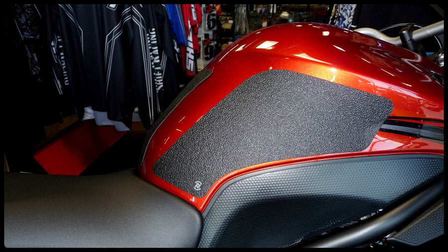 TECHSPEC Tank Grip Pads for Yamaha FZ6 R (10-18) — photo 1