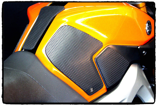 TECHSPEC Tank Grip Pads for Yamaha FZ-09 / MT-09 (14-20) — photo 4