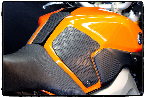 TECHSPEC Tank Grip Pads for Yamaha FZ-09 / MT-09 (14-20) — photo 5