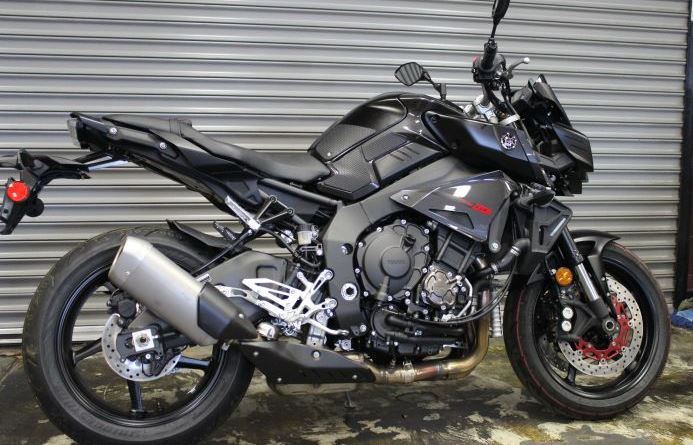 TECHSPEC Tank Grip Pads for Yamaha FZ-10 / MT-10 (16-21) — photo 1