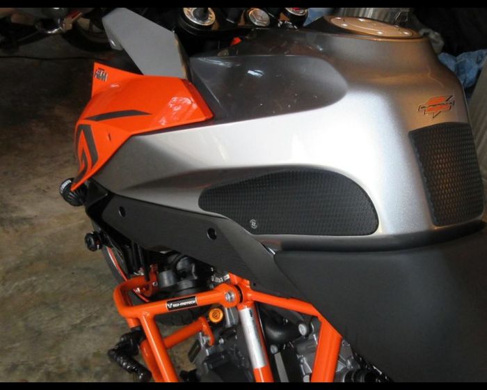 TECHSPEC Tank Grip Pads for KTM 1290 Super Duke GT (16-23) — photo 1
