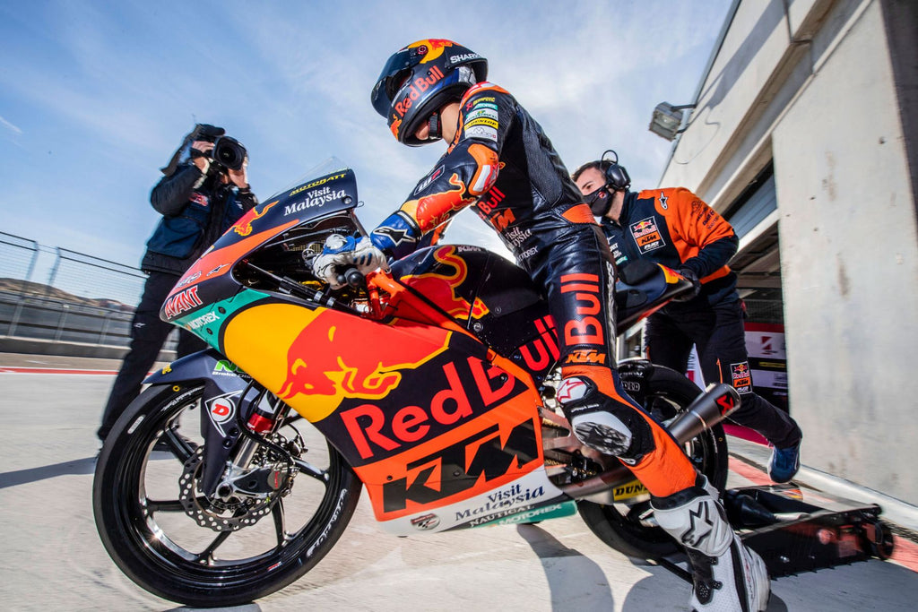 TECHSPEC Tank Wrap for KTM RC 250 — photo 1