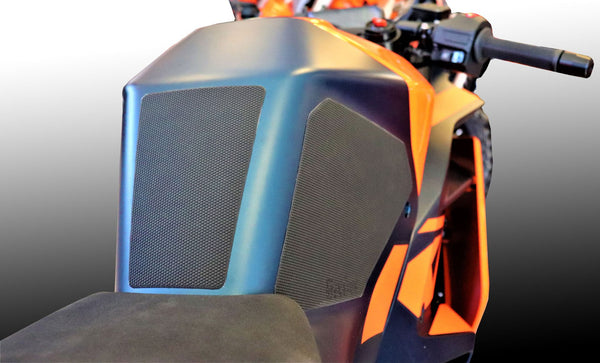 TECHSPEC Tank Grip Pads for KTM RC 390 (2020+) - 3/4 Coverage — photo 4