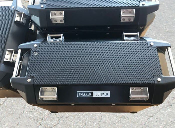 TECHSPEC Pannier Guards for Triumph Givi Outback 37ltr Right and 37ltr Left Snake Skin — photo 2