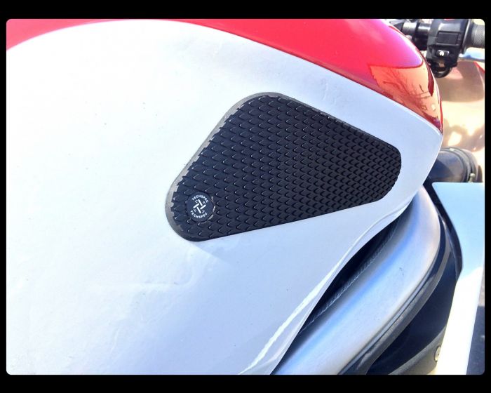 TECHSPEC Tank Grip Pads Universal Track Day Kit Tank Grips — photo 1