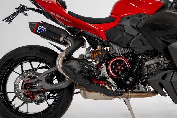 CNC RACING | Adjustable Rearsets Ducati Streetfighter V2 MY2025 image 2