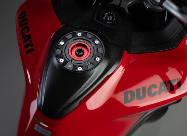 CNC RACING | Fuel tank cap - Fast Key plug image 6