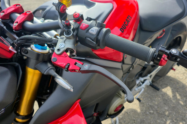 CNC RACING | Clutch Lever Race EVO Folding Matt Carbon for Brembo semi-radial master cylinders image 3