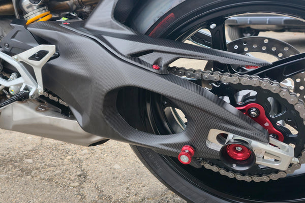 CNC RACING | Carbon Swingarm Covers Left and Right – Ducati Panigale V4 / Streetfighter V4 2025 image 7