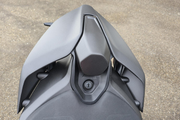 CNC RACING | Carbon Fiber Rider Backrest / Rear Seat Pad for Ducati Panigale V4 and Streetfighter V4 MY2025 image 4