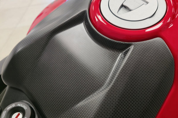 CNC RACING | Carbon fuel tank cover for Ducati Panigale V2 and Streetfighter V2 MY2025 image 3