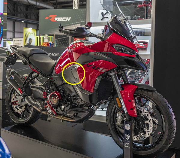 CNC RACING | Right side flap in carbon for Ducati Multistrada V2 MY2025 image 3