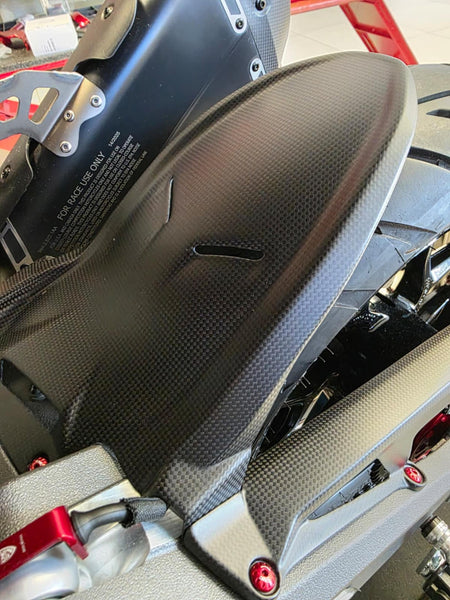 CNC RACING | Fuel tank cover in carbon for Ducati Multistrada V2 MY2025 image 4