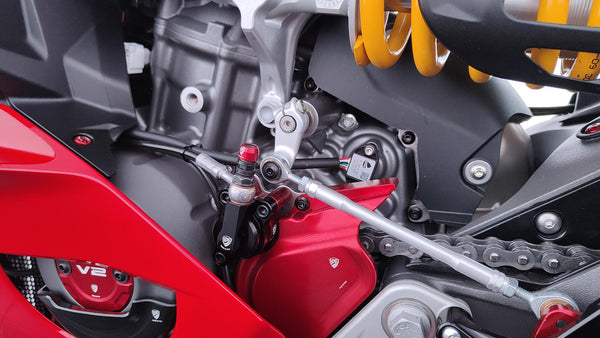 CNC RACING | Front Sprocket Cover – Ducati Panigale V2 / Streetfighter V2 (MY2025) 3