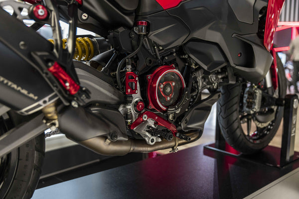 CNC RACING | Clear clutch cover Ducati Multistrada V2 - Panigale V2 - Streetfighter V2  MY2025 6