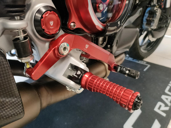 CNC RACING | Footpegs kit driver - adapters for Ducati Multistrada V2 MY2025 and Hypermotard V2 MY2026 7