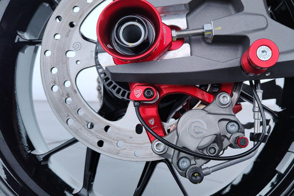 CNC RACING | Rear Brake Caliper Bracket – Ducati Panigale V2 / Streetfighter V2 MY 2025 2