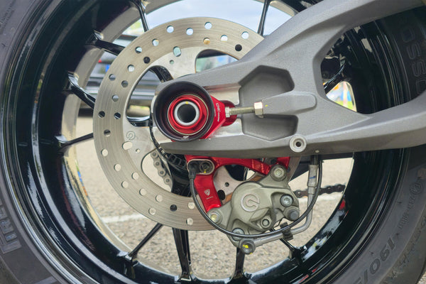 CNC RACING | Rear Brake Caliper Bracket – Ducati Panigale V2 / Streetfighter V2 MY 2025 3