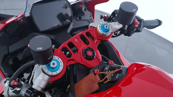 CNC RACING | Triple clamps for Ducati Panigale V2 MY2025 - Top Yoke 6