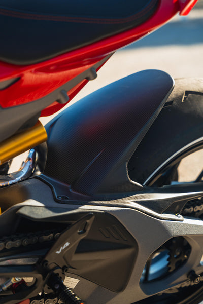 CNC RACING | Rear Fender Ducati Panigale V4 and Streetfighter V4 MY2025 - Carbon 5