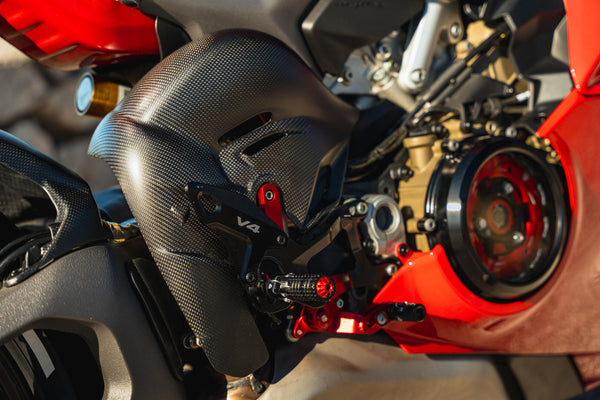 CNC RACING | Exhaust pipes heat guard Ducati Panigale V4 - Carbon 7