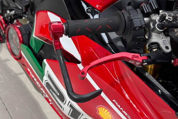 CNC RACING | Brake-Guard Race - Protection front brake lever - Troy Bayliss Limited Edition 3