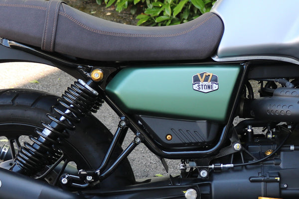 CNC RACING | Screw kit side panels Moto Guzzi V7 Stone 2