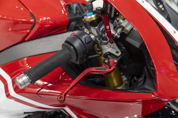 CNC RACING | Bracket kit for clutch and brake fluid tank Ducati Panigale V4 3