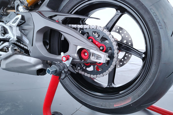 CNC RACING | Rear sprocket flange Ducati 4