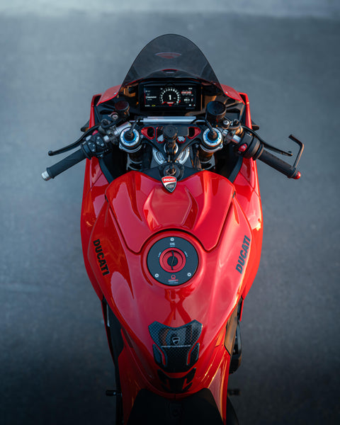 CNC RACING | Triple clamps Ducati Panigale V4 - Top yoke - Bicolor 4