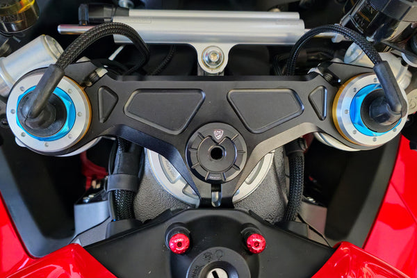 CNC RACING | Triple clamps - top plate nut cap Ducati 3