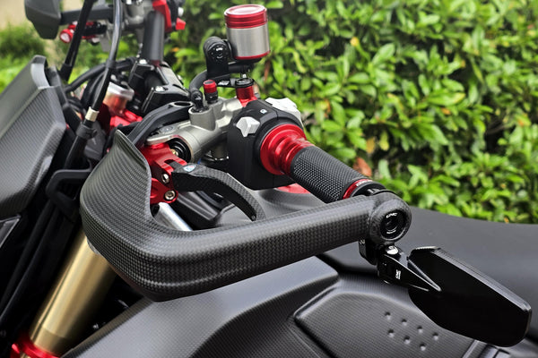 CNC RACING | Hand-guards Ducati Hypermotard 698 Mono - Carbon 2