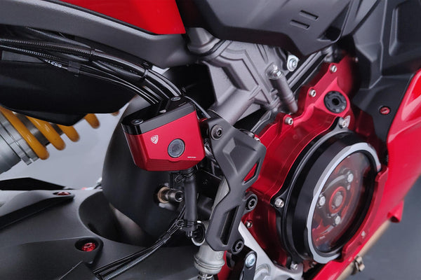 CNC RACING | Fluid reservoir rear brake 20 ml  - body 3