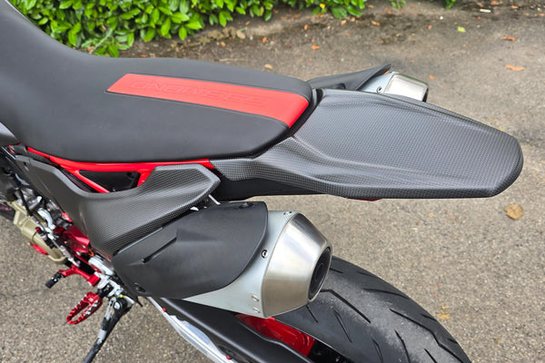 CNC RACING | Tail Ducati Hypermotard 698 Mono - Carbon 2