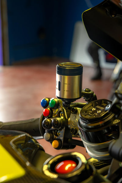 CNC RACING | Fluid tank 25 ml for front brake - Titanium 7