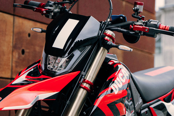 CNC RACING | Triple clamps Ducati Hypermotard 698 Mono - Steering head base 2