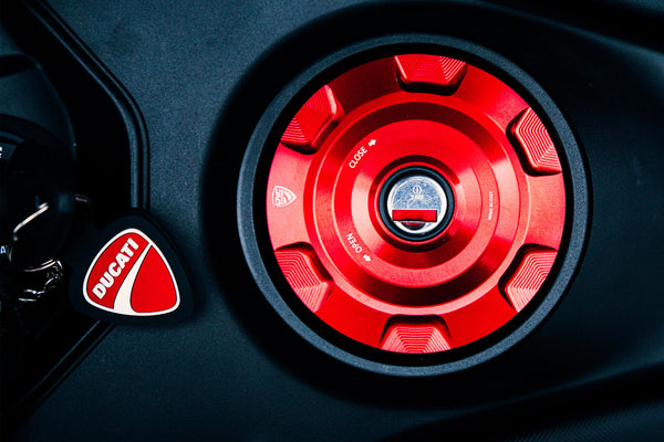 CNC RACING | Fuel tank cap Ducati 2